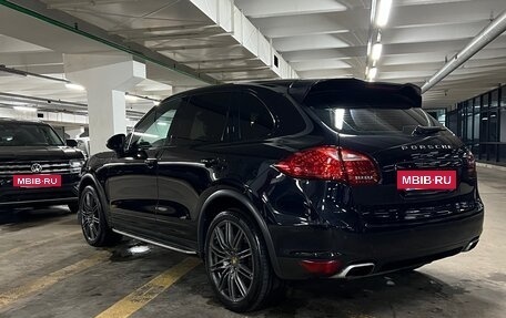 Porsche Cayenne III, 2011 год, 2 390 000 рублей, 2 фотография