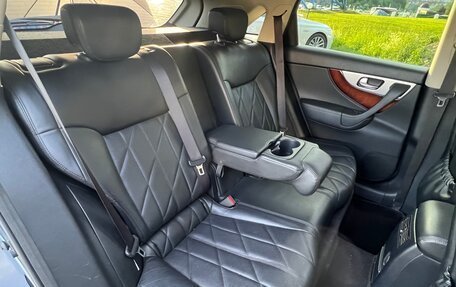 Infiniti FX II, 2013 год, 2 350 000 рублей, 25 фотография
