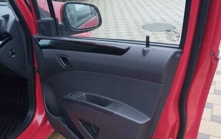 Chevrolet Spark III, 2014 год, 668 000 рублей, 7 фотография