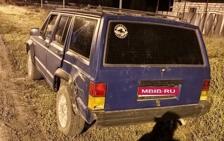 Jeep Cherokee, 1984 год, 185 000 рублей, 2 фотография