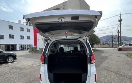 Honda Freed II, 2022 год, 1 476 000 рублей, 18 фотография