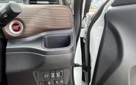 Honda Freed II, 2022 год, 1 476 000 рублей, 11 фотография