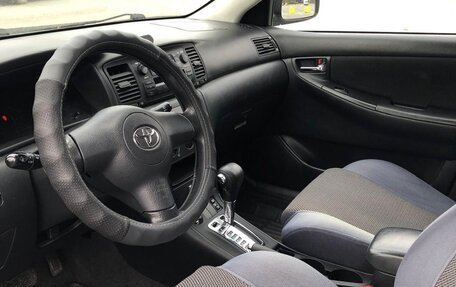 Toyota Corolla, 2004 год, 650 000 рублей, 11 фотография