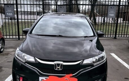 Honda Fit III, 2013 год, 850 000 рублей, 1 фотография