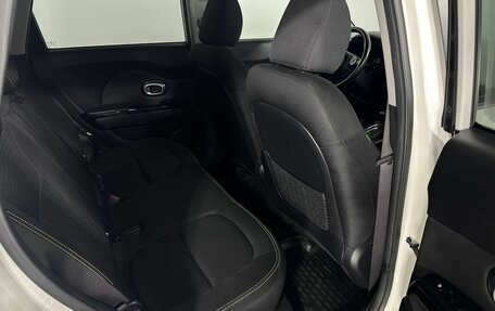 KIA Soul II рестайлинг, 2015 год, 1 350 000 рублей, 17 фотография