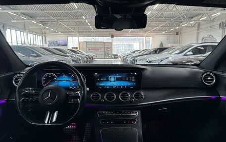 Mercedes-Benz E-Класс, 2021 год, 3 250 000 рублей, 9 фотография