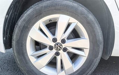 Volkswagen Polo, 2021 год, 990 007 рублей, 17 фотография