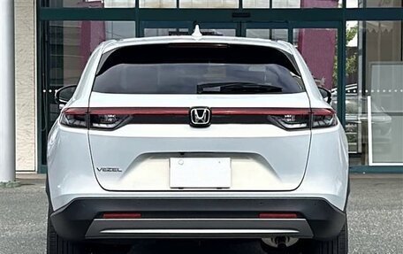 Honda Vezel, 2022 год, 1 698 000 рублей, 6 фотография