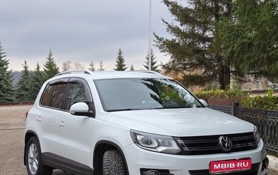 Volkswagen Tiguan I, 2016 год, 1 780 000 рублей, 1 фотография