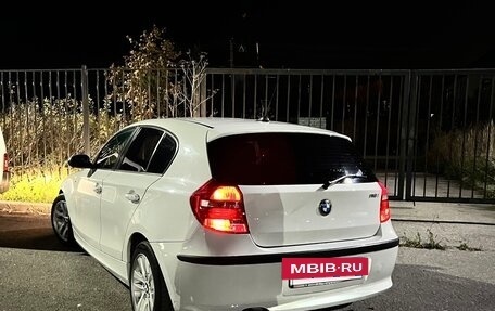 BMW 1 серия, 2009 год, 636 000 рублей, 12 фотография