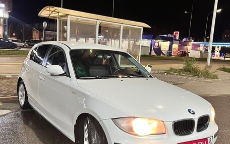 BMW 1 серия, 2009 год, 636 000 рублей, 6 фотография