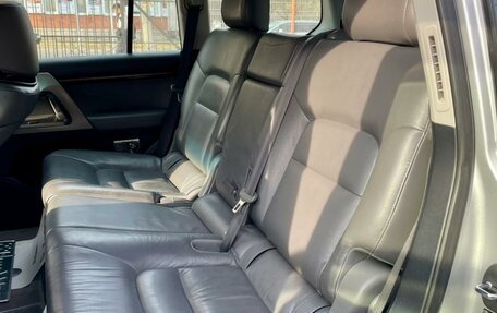 Toyota Land Cruiser 200, 2007 год, 2 999 000 рублей, 24 фотография