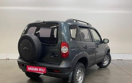 Chevrolet Niva I рестайлинг, 2011 год, 399 000 рублей, 2 фотография