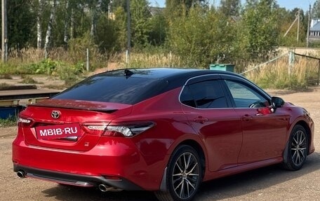 Toyota Camry, 2021 год, 3 500 000 рублей, 2 фотография