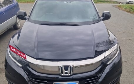 Honda Vezel, 2019 год, 1 750 000 рублей, 2 фотография