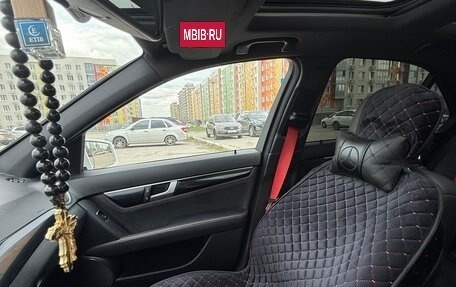 Mercedes-Benz C-Класс, 2012 год, 1 650 000 рублей, 10 фотография