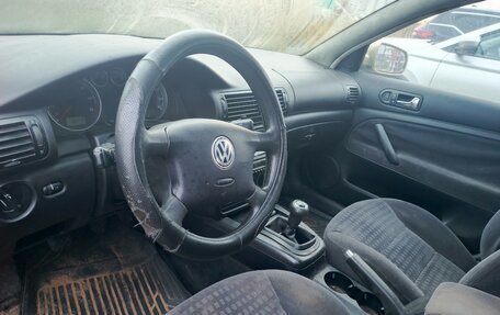 Volkswagen Passat B5+ рестайлинг, 2001 год, 90 000 рублей, 6 фотография