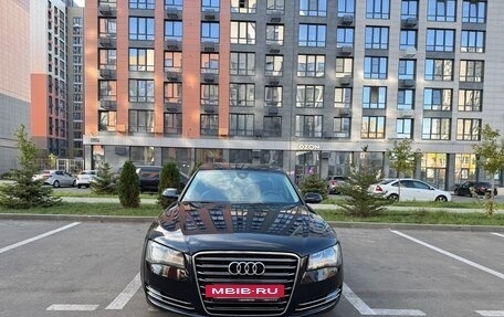 Audi A8, 2011 год, 1 850 000 рублей, 2 фотография