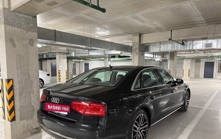 Audi A8, 2011 год, 1 850 000 рублей, 21 фотография