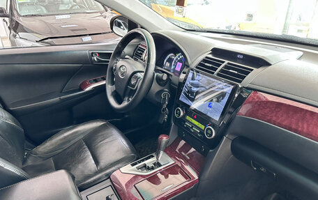 Toyota Camry, 2013 год, 1 130 000 рублей, 9 фотография