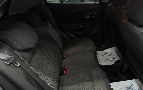 Opel Mokka I, 2014 год, 1 000 000 рублей, 21 фотография