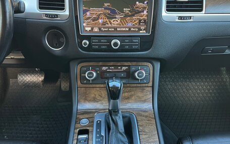 Volkswagen Touareg III, 2016 год, 3 147 000 рублей, 14 фотография