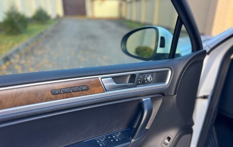 Volkswagen Touareg III, 2016 год, 3 147 000 рублей, 16 фотография