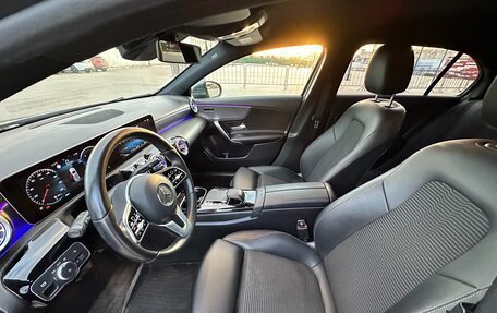 Mercedes-Benz A-Класс, 2019 год, 2 347 000 рублей, 17 фотография