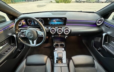 Mercedes-Benz A-Класс, 2019 год, 2 347 000 рублей, 19 фотография
