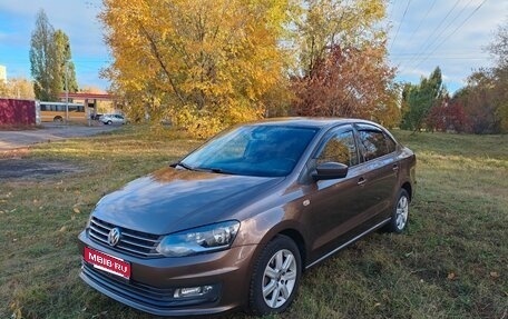 Volkswagen Polo VI (EU Market), 2017 год, 1 275 000 рублей, 2 фотография