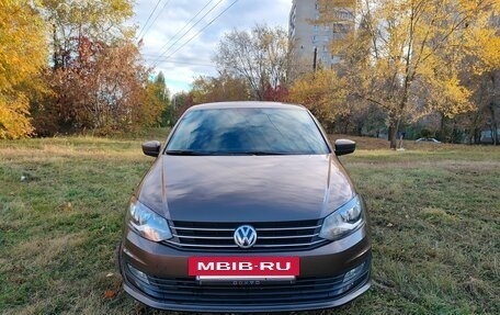 Volkswagen Polo VI (EU Market), 2017 год, 1 275 000 рублей, 3 фотография