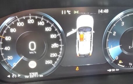 Volvo XC60 II, 2021 год, 3 900 000 рублей, 10 фотография