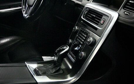 Volvo S60 III, 2013 год, 1 999 000 рублей, 10 фотография