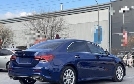 Mercedes-Benz A-Класс, 2021 год, 1 890 000 рублей, 4 фотография