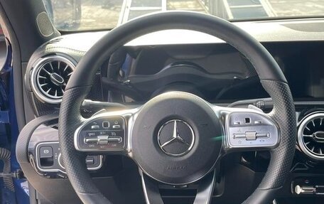 Mercedes-Benz A-Класс, 2021 год, 1 890 000 рублей, 11 фотография