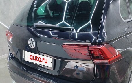 Volkswagen Tiguan II, 2020 год, 2 850 000 рублей, 2 фотография