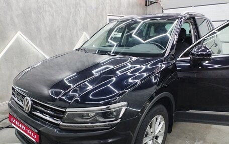 Volkswagen Tiguan II, 2020 год, 2 850 000 рублей, 3 фотография
