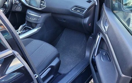 Peugeot 308 II, 2019 год, 1 230 000 рублей, 12 фотография