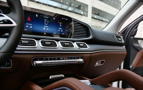 Mercedes-Benz GLE, 2025 год, 17 990 000 рублей, 17 фотография
