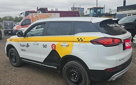 Geely Atlas, 2024 год, 1 725 000 рублей, 4 фотография
