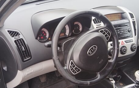 KIA cee'd I рестайлинг, 2009 год, 600 000 рублей, 2 фотография