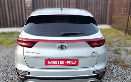 KIA Sportage IV рестайлинг, 2020 год, 2 570 000 рублей, 6 фотография