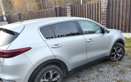 KIA Sportage IV рестайлинг, 2020 год, 2 570 000 рублей, 13 фотография