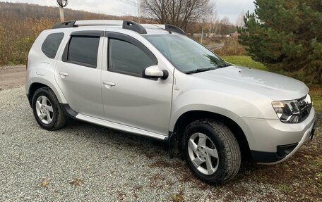 Renault Duster I рестайлинг, 2017 год, 1 750 000 рублей, 3 фотография