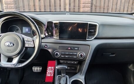 KIA Sportage IV рестайлинг, 2020 год, 2 570 000 рублей, 27 фотография