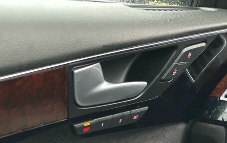 Audi A8, 2013 год, 2 129 000 рублей, 32 фотография