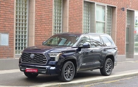 Toyota Sequoia, 2023 год, 9 999 999 рублей, 1 фотография