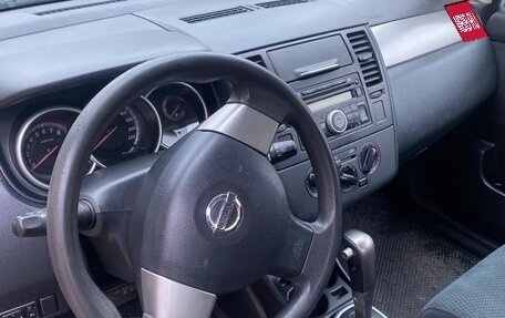 Nissan Tiida, 2011 год, 820 000 рублей, 9 фотография