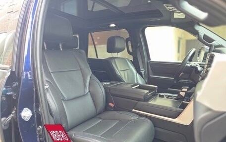 Toyota Sequoia, 2023 год, 9 999 999 рублей, 15 фотография