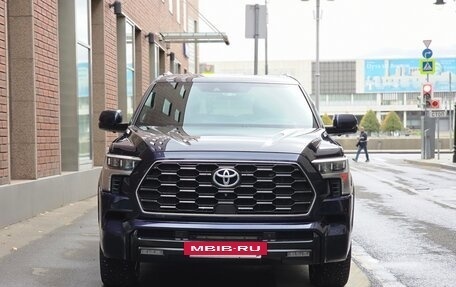 Toyota Sequoia, 2023 год, 9 999 999 рублей, 5 фотография